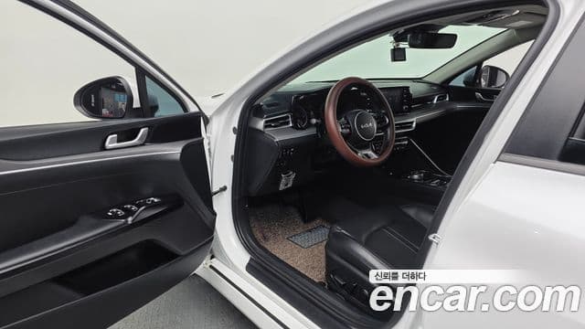 Kia K5 гибрид 3세대 Prestige, 2022 10