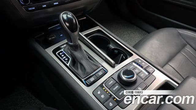 Hyundai Genesis DH Premium, 2014 9