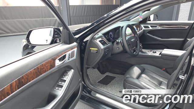 Hyundai Genesis DH Premium, 2014 10