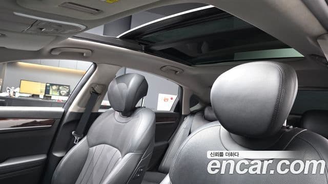 Hyundai Genesis DH Premium, 2014 17