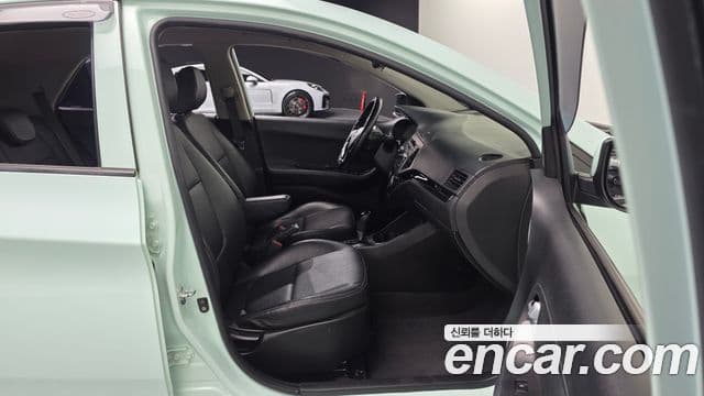 Kia All New Morning Luxury, 2015 12