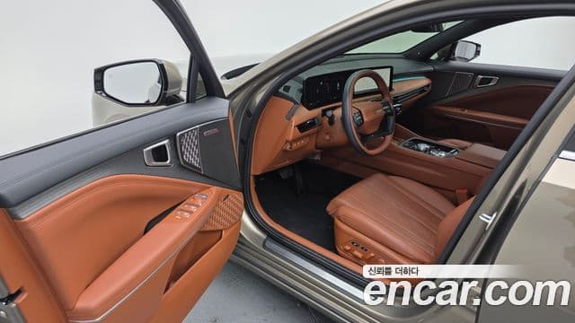 Kia The / новый New K8 Noblesse, 2025 10