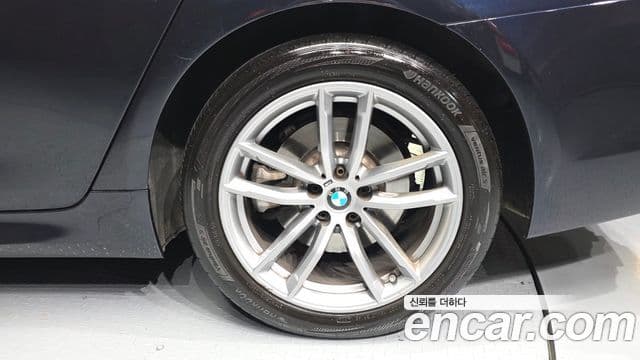 BMW 5시리즈 (G30) 520d xDrive M Sport, 2018 все фото