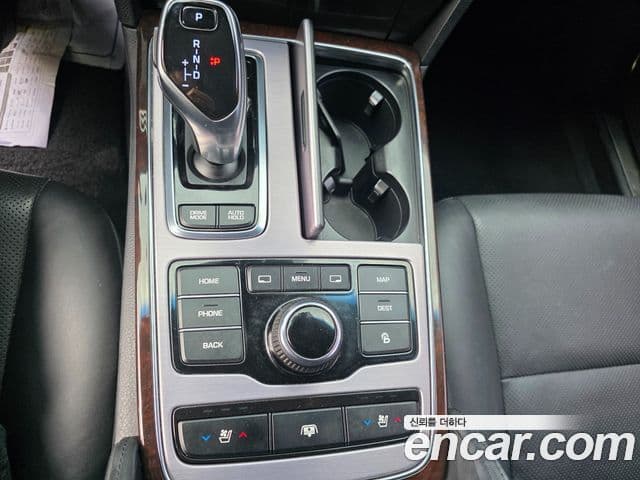 Hyundai Equus(новый кузов / новое поколение) Premium, 2015 9