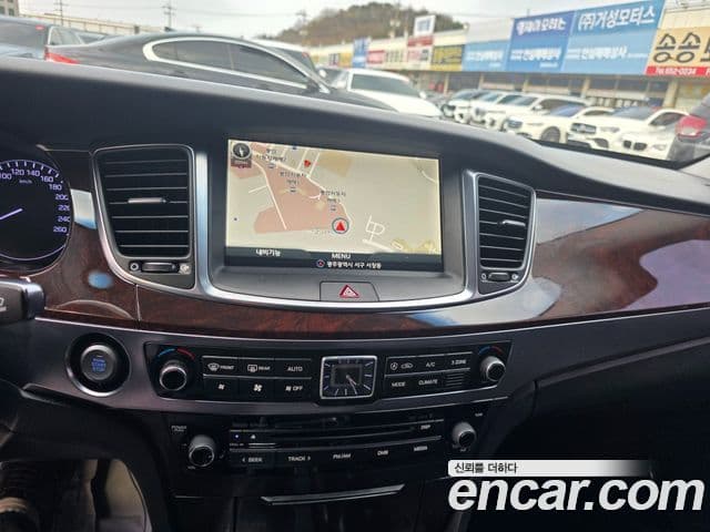 Hyundai Equus(новый кузов / новое поколение) Premium, 2015 13