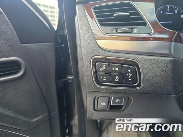 Hyundai Equus(новый кузов / новое поколение) Premium, 2015 15