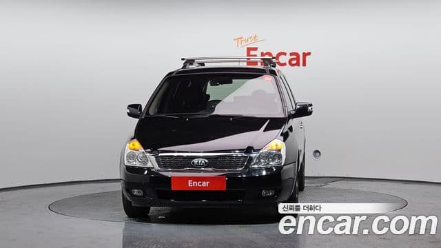 Kia Carnival R люксовая версия, 2014 3