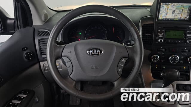 Kia Carnival R люксовая версия, 2014 13