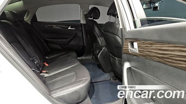 Hyundai LF Sonata 2.0 Smart, 2015 11