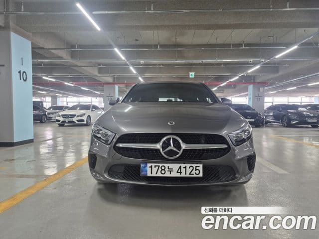 Mercedes-Benz A-класс W177 A220 седан, 2021 2