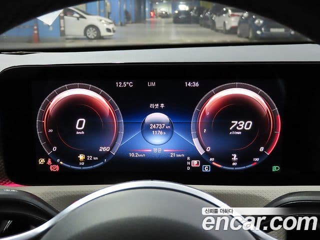 Mercedes-Benz A-класс W177 A220 седан, 2021 9