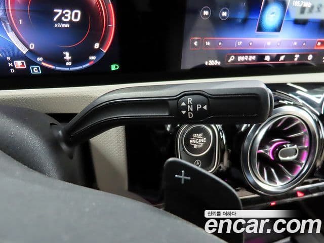 Mercedes-Benz A-класс W177 A220 седан, 2021 13