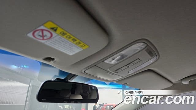 Kia All New Carnival Luxury, 2018 19