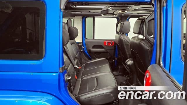 Jeep Wrangler (JL) 2.0 Overland Power top 4도어 4xe, 2021 12