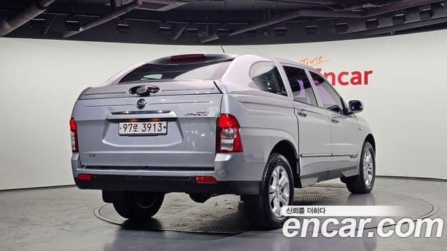 KG모빌리티(SsangYong) Korando Sport Club, 2014 2