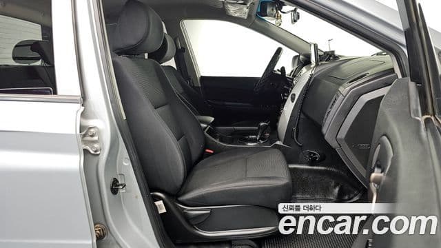 KG모빌리티(SsangYong) Korando Sport Club, 2014 10