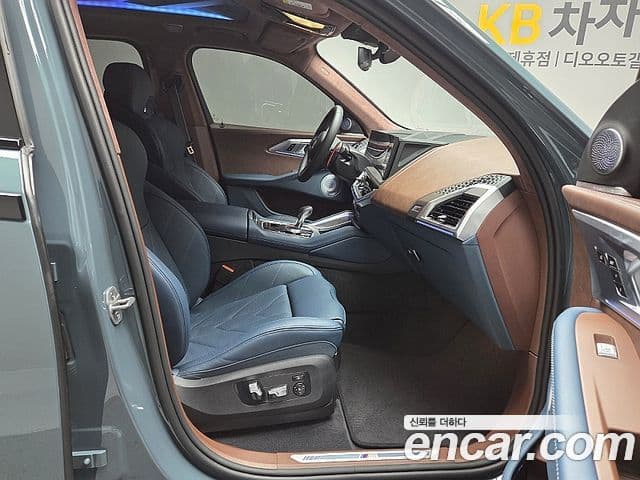 BMW XM (G09), 2025 13