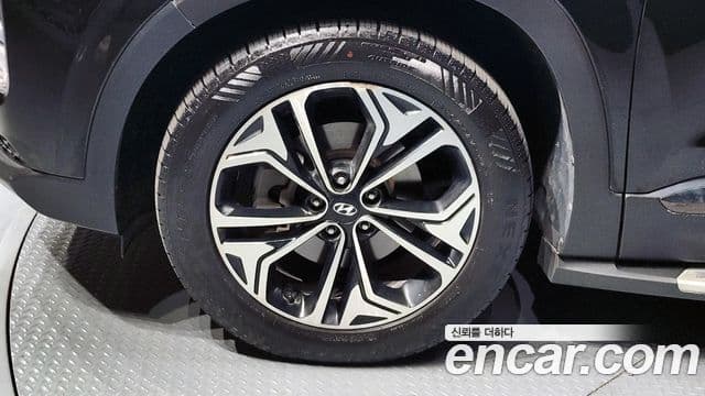 Hyundai Santa Fe TM Prestige, 2019 все фото