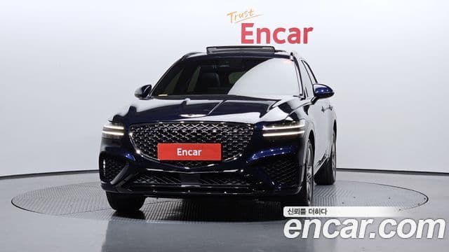 Genesis GV70, 2021 3