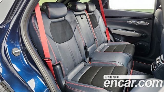 Genesis GV70, 2021 12