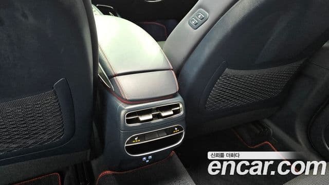 Genesis GV70, 2021 17