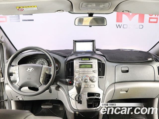 Hyundai Grand Starex CVX Luxury, 2014 15