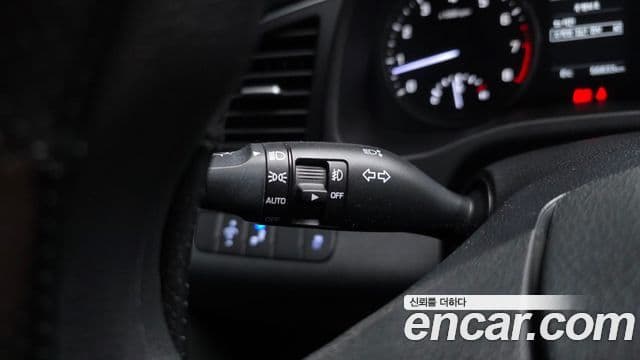 Hyundai Avante AD 1.6 GDI Value Plus, 2018 17