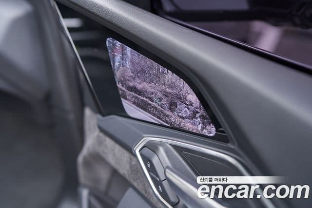 Audi e-Tron, 2021 14