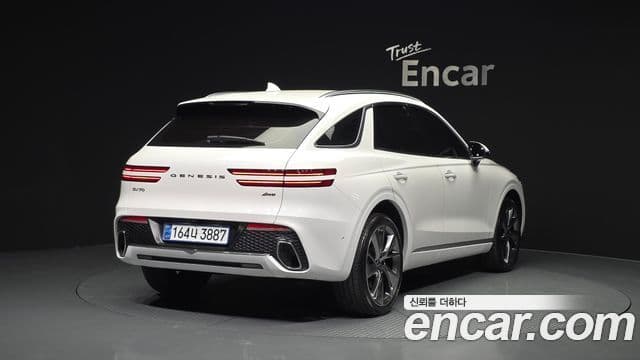 Genesis GV70, 2022 2