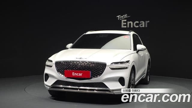 Genesis GV70, 2022 3