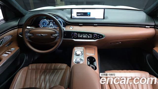 Genesis GV70, 2022 7