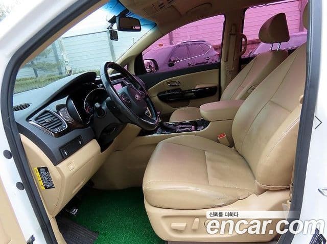 Kia The / новый New Carnival Prestige, 2019 все фото