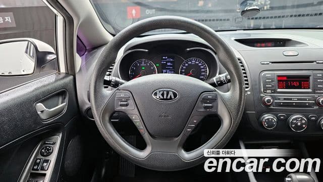 Kia K3 Deluxe, 2015 13