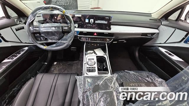 Kia The / новый New K8 Noblesse, 2026 7