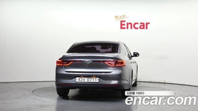 Renault Korea(Samsung) SM6 2.0 LPe SE (для людей с инвалидностью), 2016 4