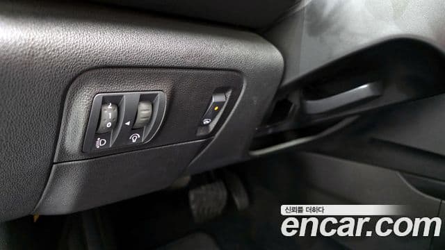 Renault Korea(Samsung) SM6 2.0 LPe SE (для людей с инвалидностью), 2016 15