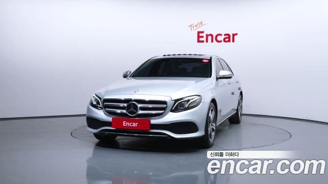 Mercedes-Benz E-класс W213 E300 4MATIC Avantgarde Intelligent Drive, 2017 3