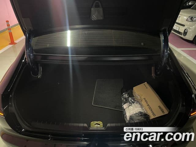 Hyundai Grandeur гибрид (GN7) Premium, 2026 18