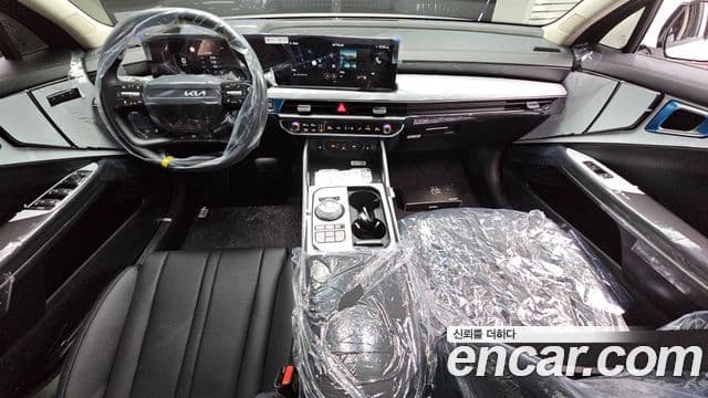 Kia The / новый New K8 Noblesse, 2026 7