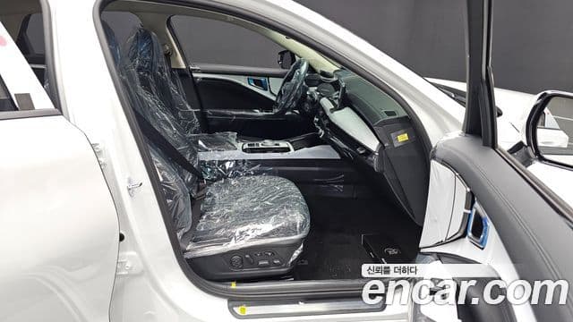 Kia The / новый New K8 Noblesse, 2026 12