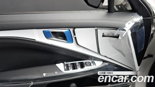 Kia The / новый New K8 Noblesse, 2026 18