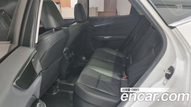 Lexus NX350h 2세대 Luxury, 2025 11