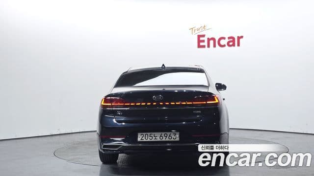 Kia K7 Premier гибрид Signature, 2020 4