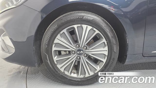 Kia K7 Premier гибрид Signature, 2020 все фото