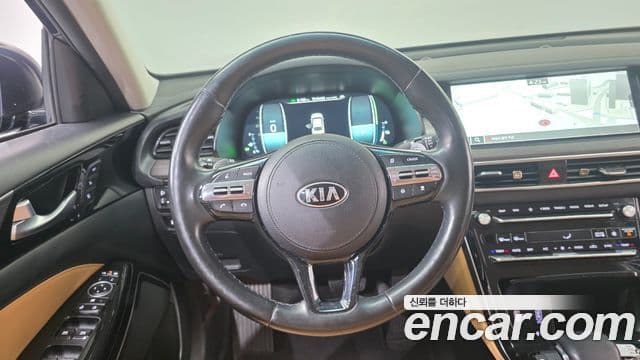 Kia K7 Premier гибрид Signature, 2020 13