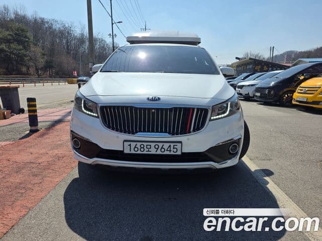 Kia All New Carnival Prestige, 2018 1