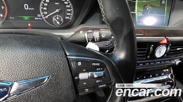 Genesis EQ900 Luxury, 2018 17