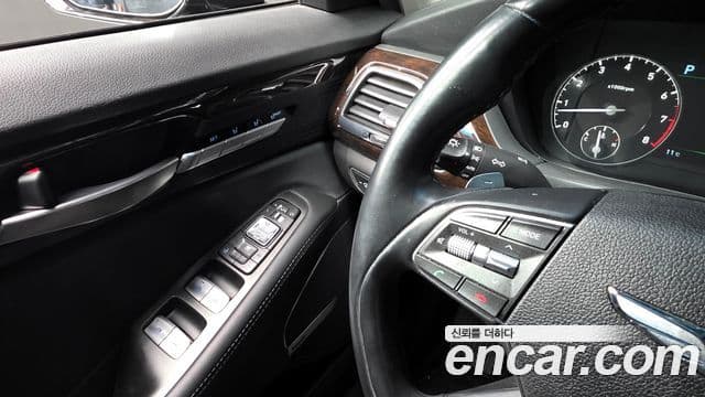 Genesis EQ900 Luxury, 2018 18