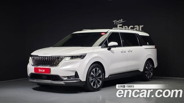 Kia Carnival 4세대 Noblesse, 2022 1