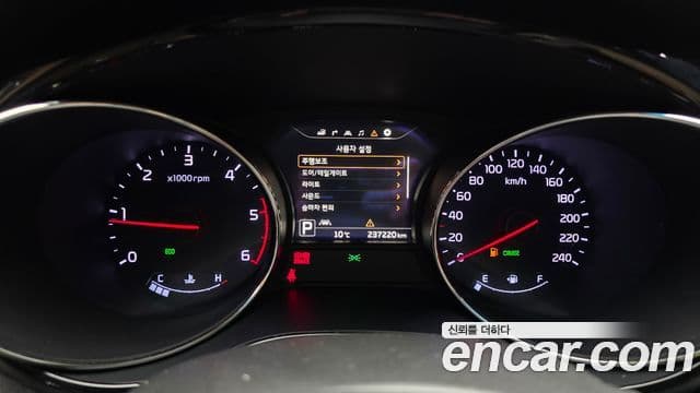 Kia All New Carnival Noblesse, 2016 8